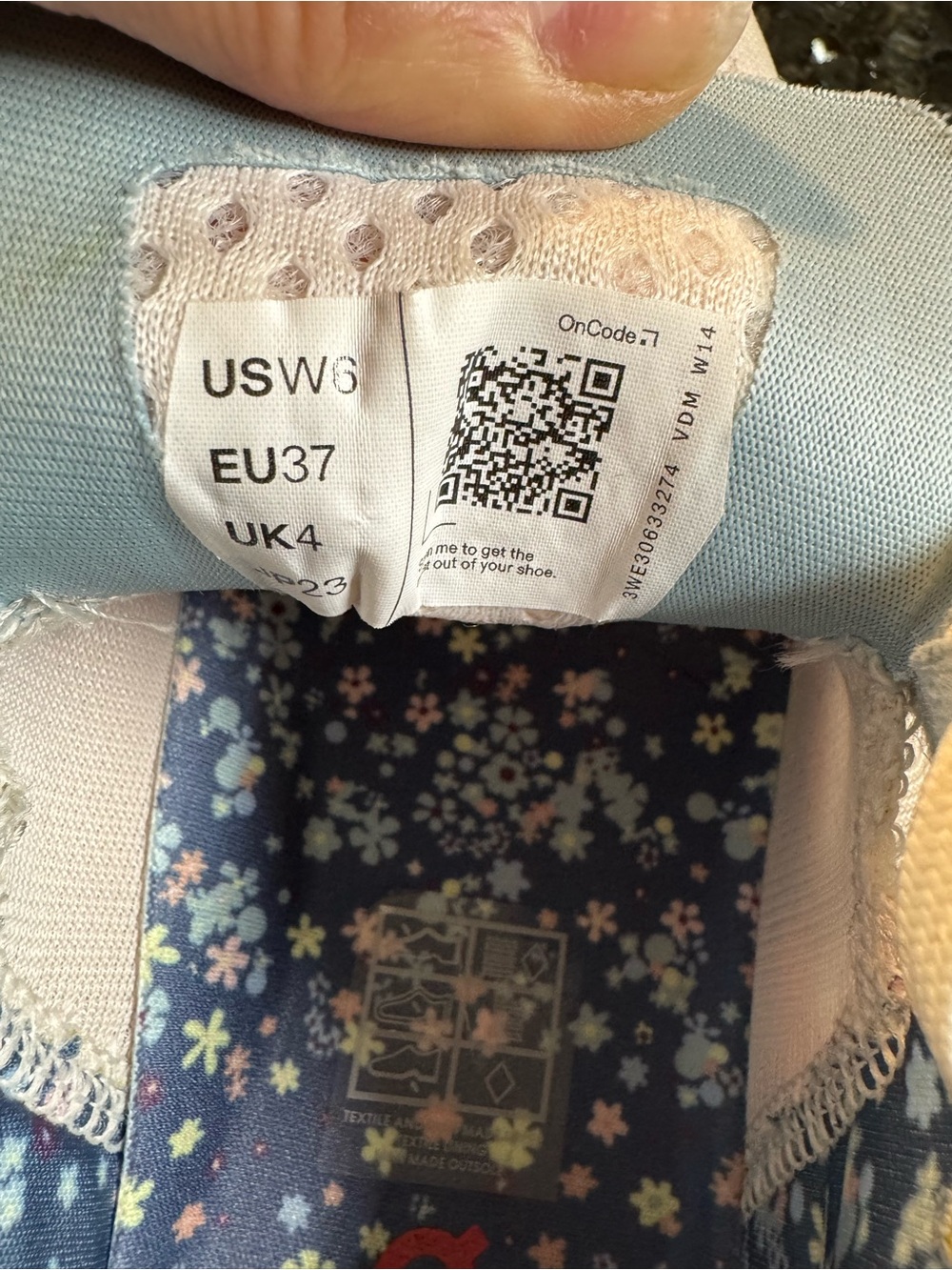 FP Movement XOnCloudMonster sneakers Oyster/Lotus - Picture 16 of 16